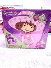 Vintage 2005 Strawberry Shortcake 32 Valentines plus Stickers Unused New in Box