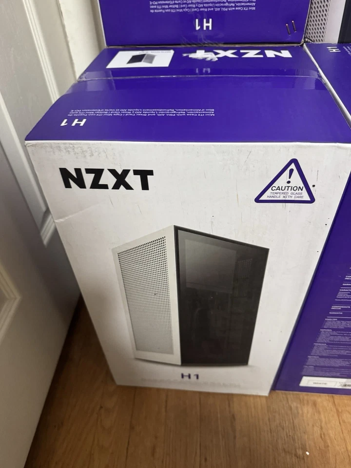 NZXT H1 Mini ITX Gaming Tower Case Matte Black  / Black New W/ 650W PSU - Image 2 of 2
