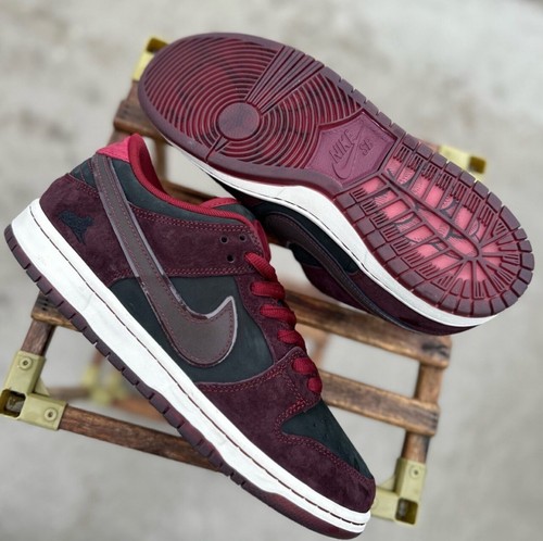 Size 10 - Nike Dunk Low Sb ‘Riot | *Limited* Presale 🔥