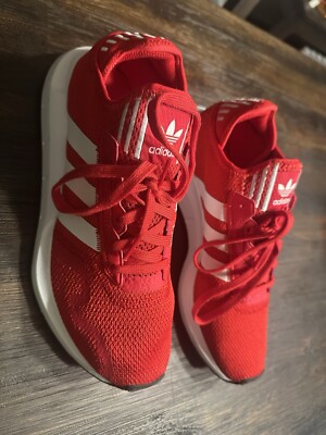 Adidas - Swift Run X