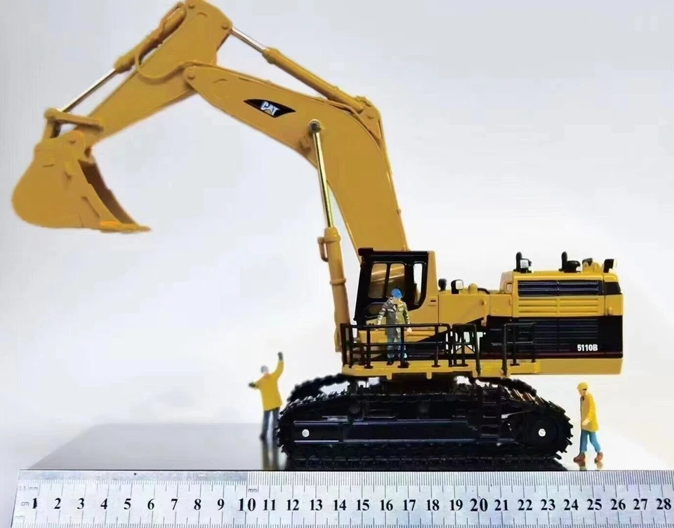  1/50 Scale Caterpillar 5110B 55098 Metal Diecast Track Excavator Car Model Toy - Image 3 of 4
