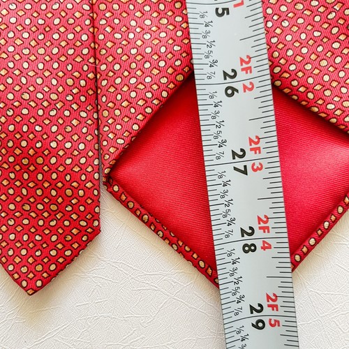 VTG Hermes Men's Neck Tie 100 silk Made in France Red Geometric Dot Pattern - Picture 4 of 12