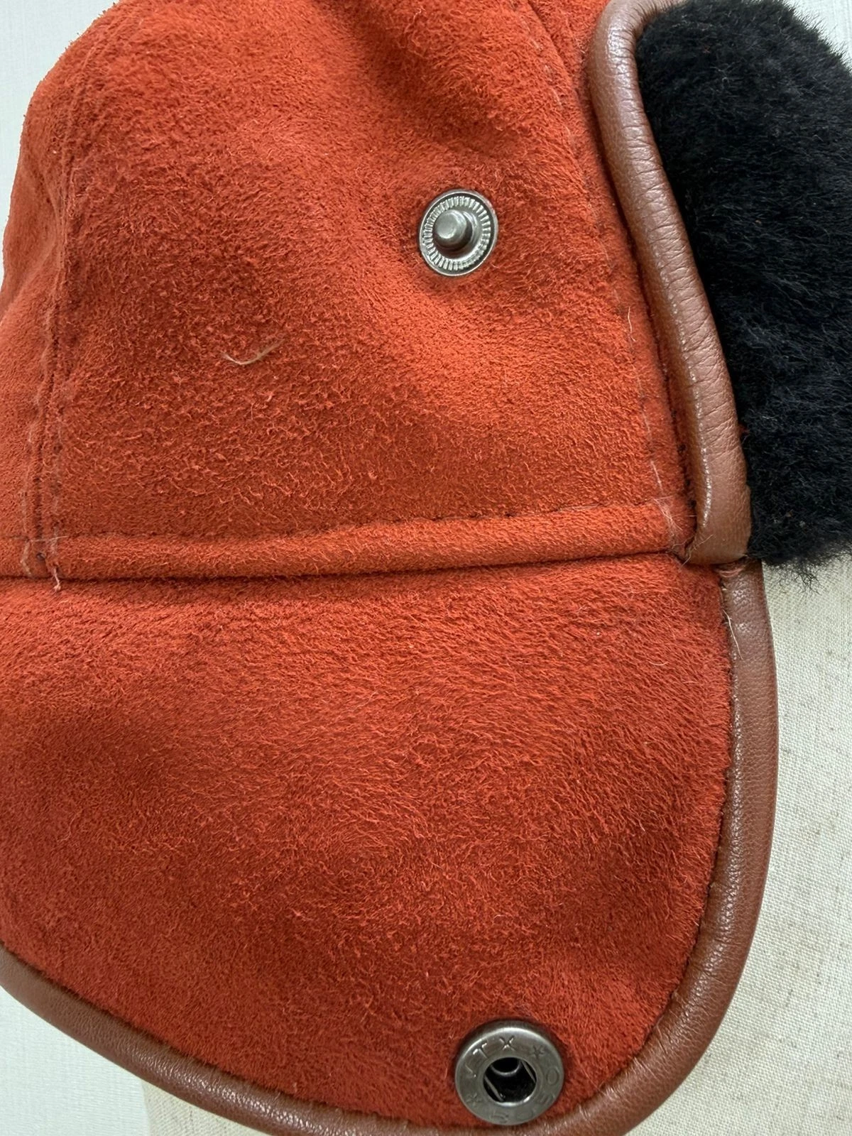 Vintage Real 100% Fur Sheepskin Bomber Caps Suede Leather Trapper Hat Red
Opens in a new window or t