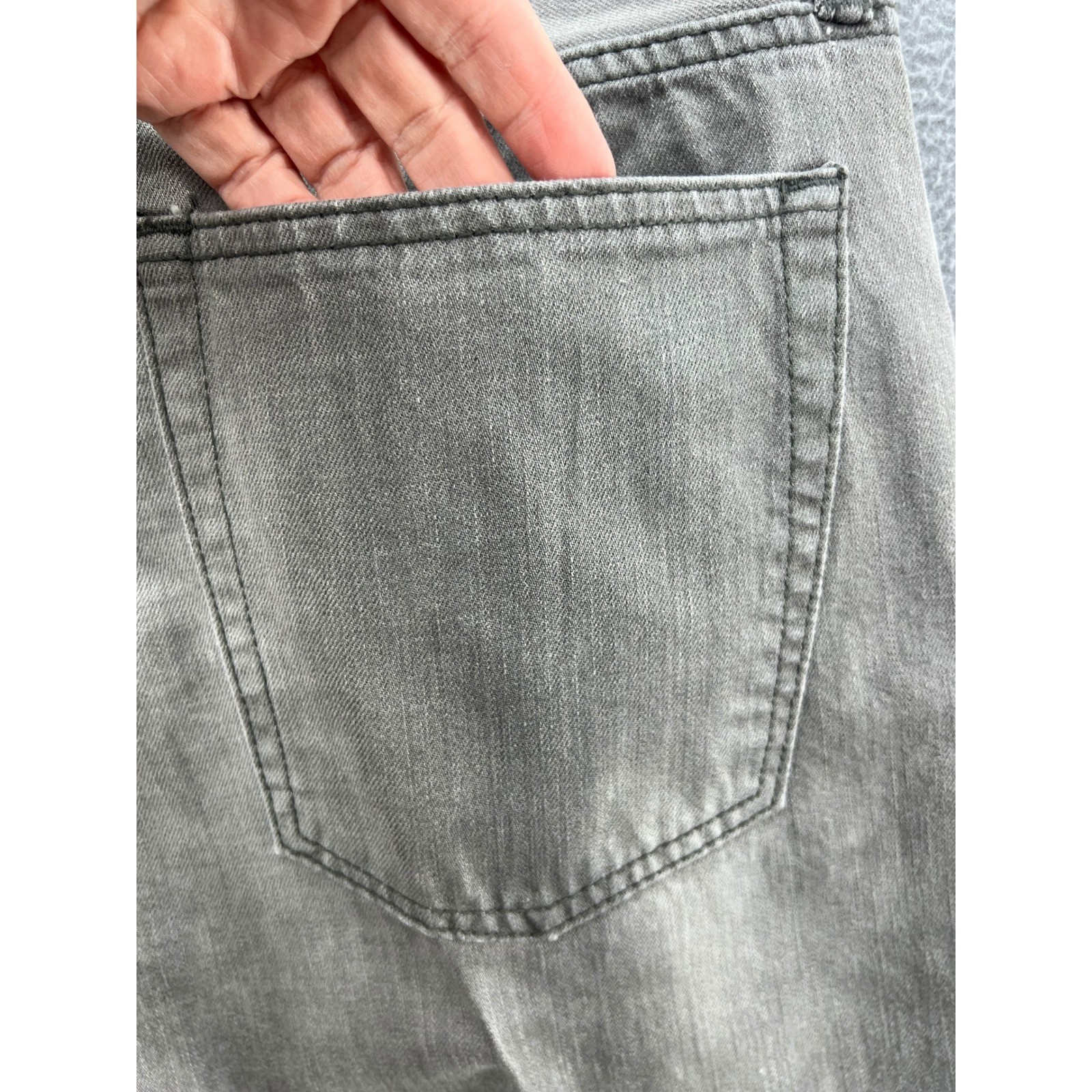Gap Standard Fit Gray Jeans Mens 36x30 Straight Leg Denim Pants Grey image 10