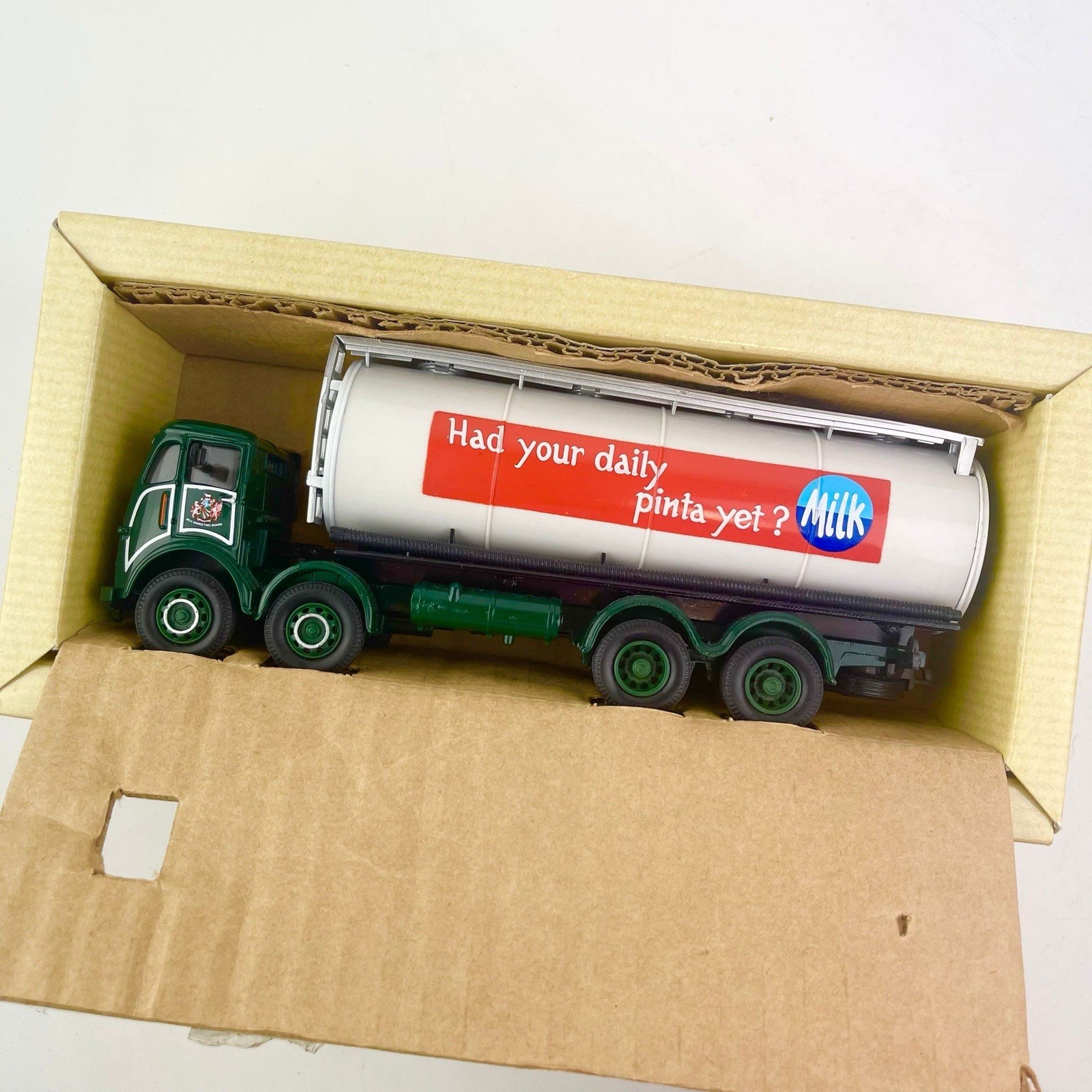 Corgi Classics Diecast Metal Foden Milk Tanker Model (97951)