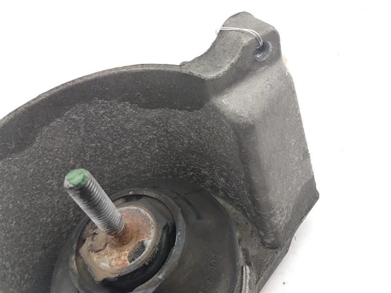 AUDI Cabriolet 8G Front Passenger Right Engine Mount Fits 1995-1998 - Image 3 of 4