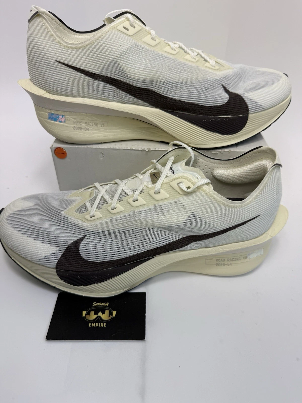Nike Jakob Ingebrigtsen VaporFly Next% 4 Men’s Size 11 Sail HV6107-100