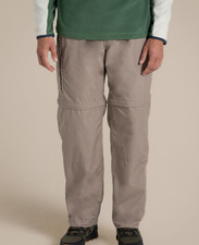 Image of New CRAGHOPPERS Kiwi Convertible Trousers Zip Off Cargo Trousers Sz 32 Long