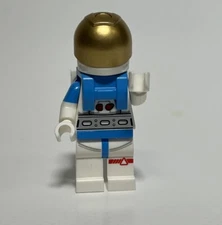 LEGO Minifigure - Lunar Research Astronaut - Female - Free Shipping