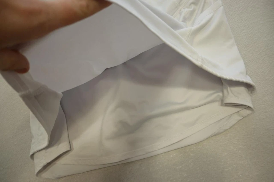 Falda Tenis Kyodan Skort Rendimiento Blanca Atlética Mujer Talla Mediana Foto 3 de 4