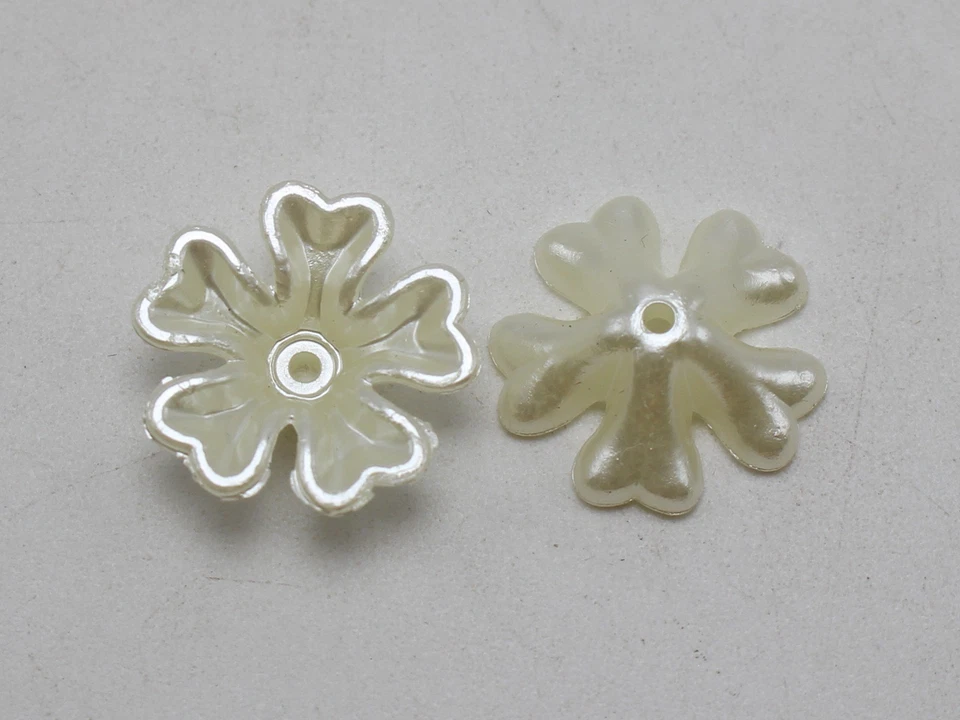 100 Ivory Acrylic Pearl Flower Beads Cap 16mm Center Hole Sewing Craft - Image 4 of 4