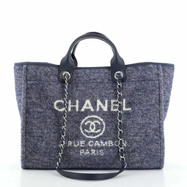 Chanel Deauville grande
