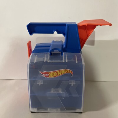 Hot Wheels Track Builder Display Launcher GCF92 6 Car Starter Case   
