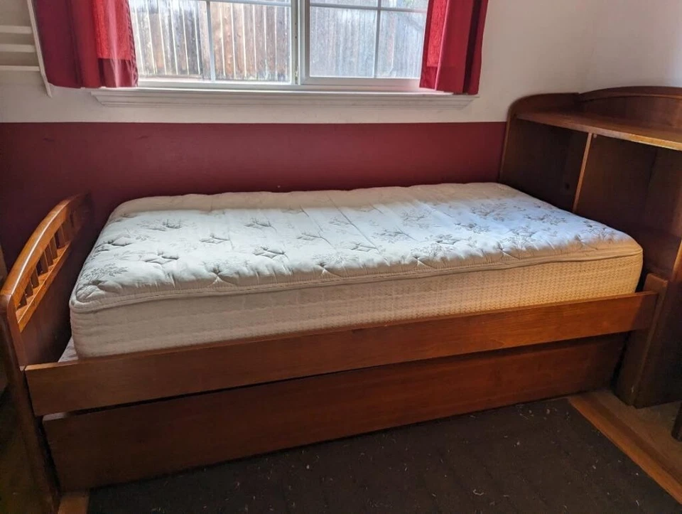 Juego de muebles de dormitorio doble - usado, excelente estado Foto 2 de 4