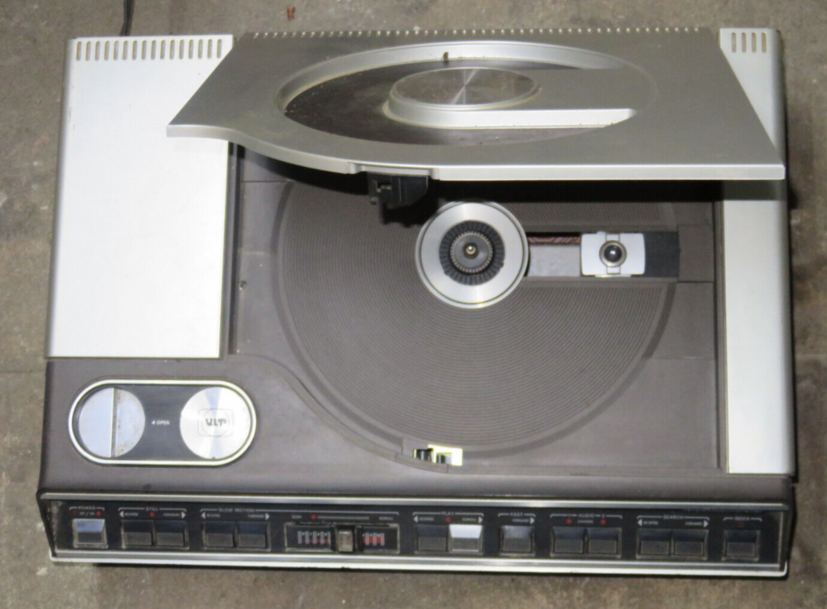 Magnavox VCH-8000-CH01 LaserDisc Player Vintage - 1980 or Earlier