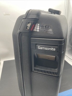 Vtg 90s Samsonite Oyster GLS 3-Point Locking Latch Cartwheel Hard