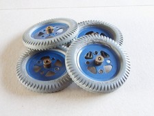 4 Meccano Grey Rubber Tyres On English Blue Pulleys Part 142a 20a Flexible