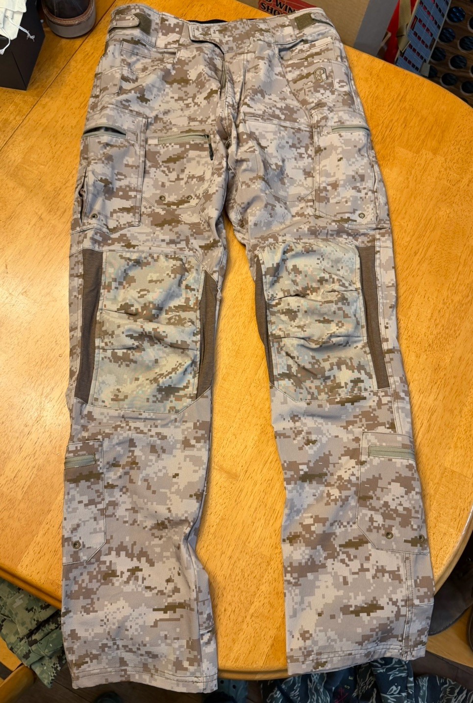 Born Primitive Op Tactical Pant 32R AOR Desert Digital