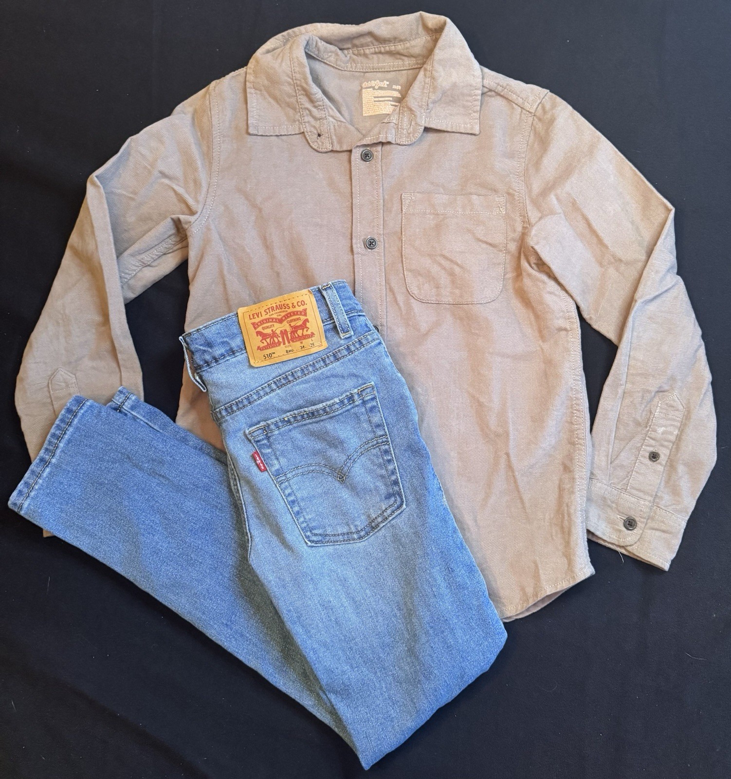 Size 8 Reg + Long Sleeve Shirt