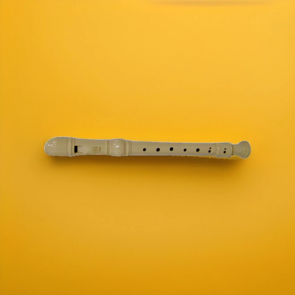 Grabadora de plástico Yamaha. Foto 3 de 4