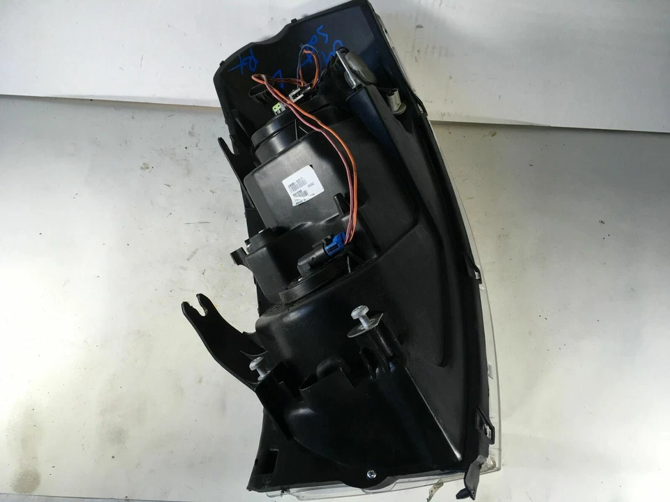 SATURN L300 2005 FARO PASAJERO DELANTERO DERECHO LÁMPARA LATERAL LENTE COMPLETO DE FÁBRICA Foto 4 de 4