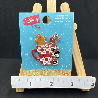 Disney Loungefly Christmas Holiday Minnie Mouse Hot Ginger Bread Cocoa Mug Pin