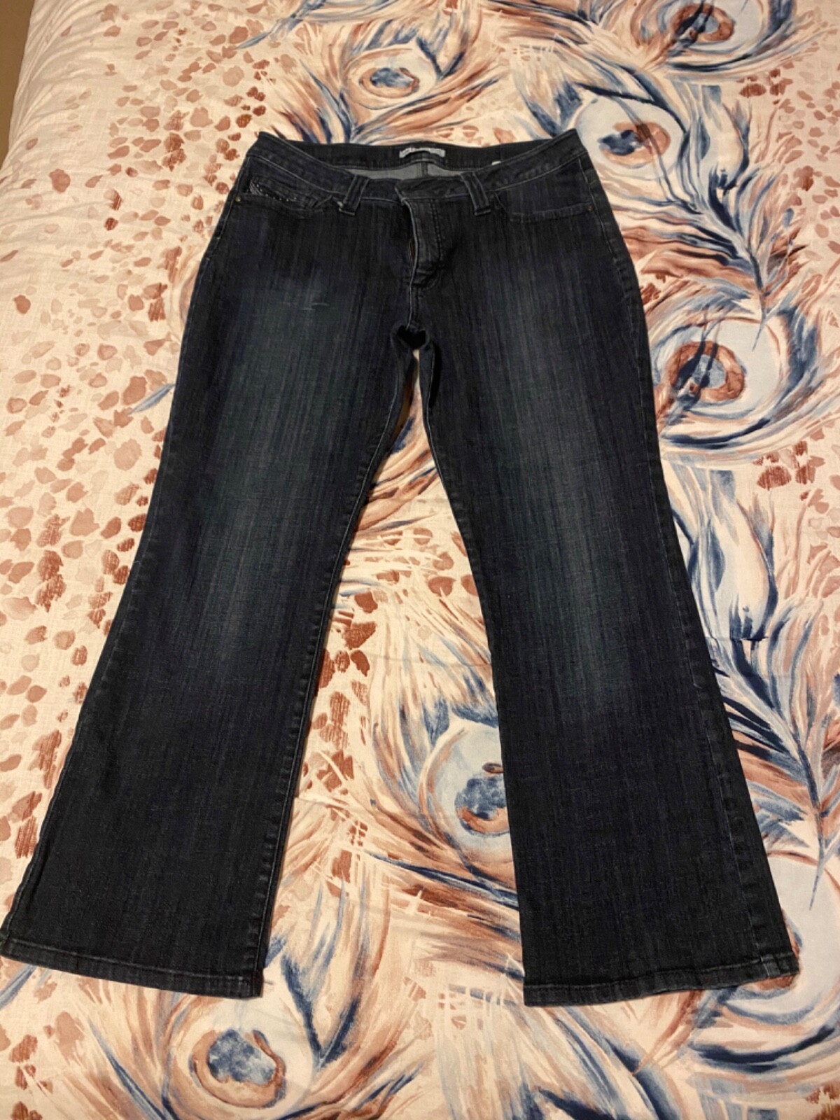 lee slender secret lower on the waist