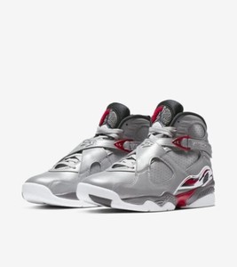 bugs bunny air jordan 8