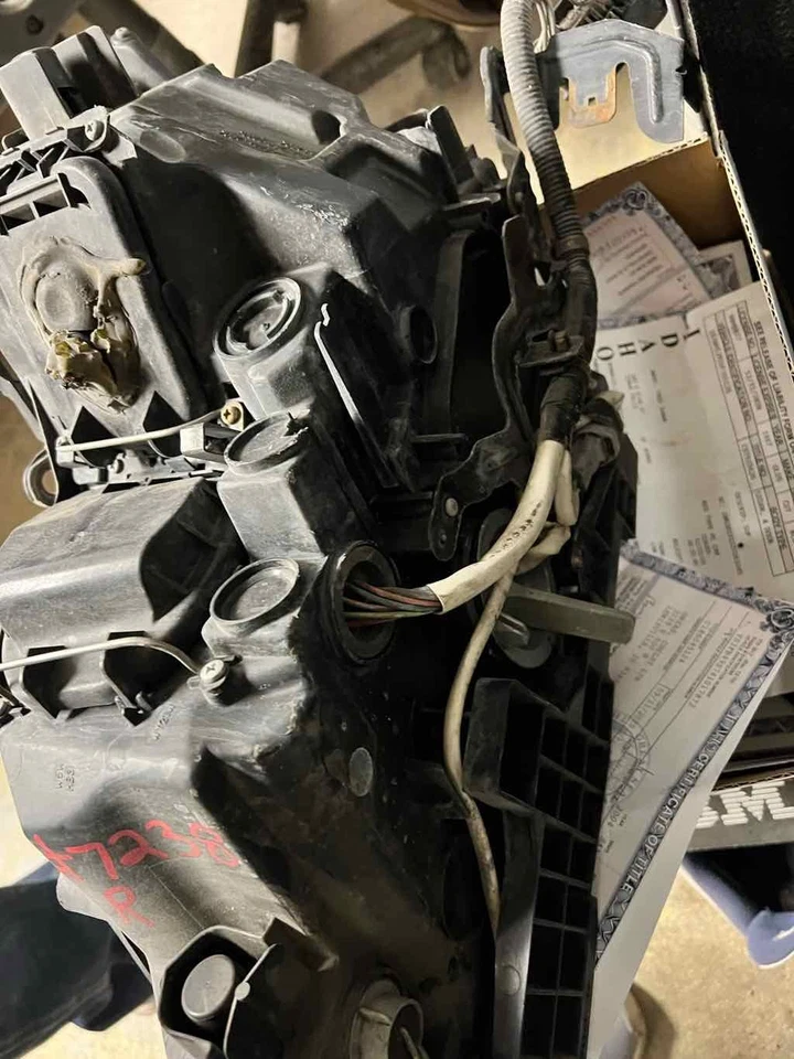 Conjunto de palanca de cambios de transmisión manual usado se adapta a: Lexus IS250 2009 grado A Foto 4 de 4