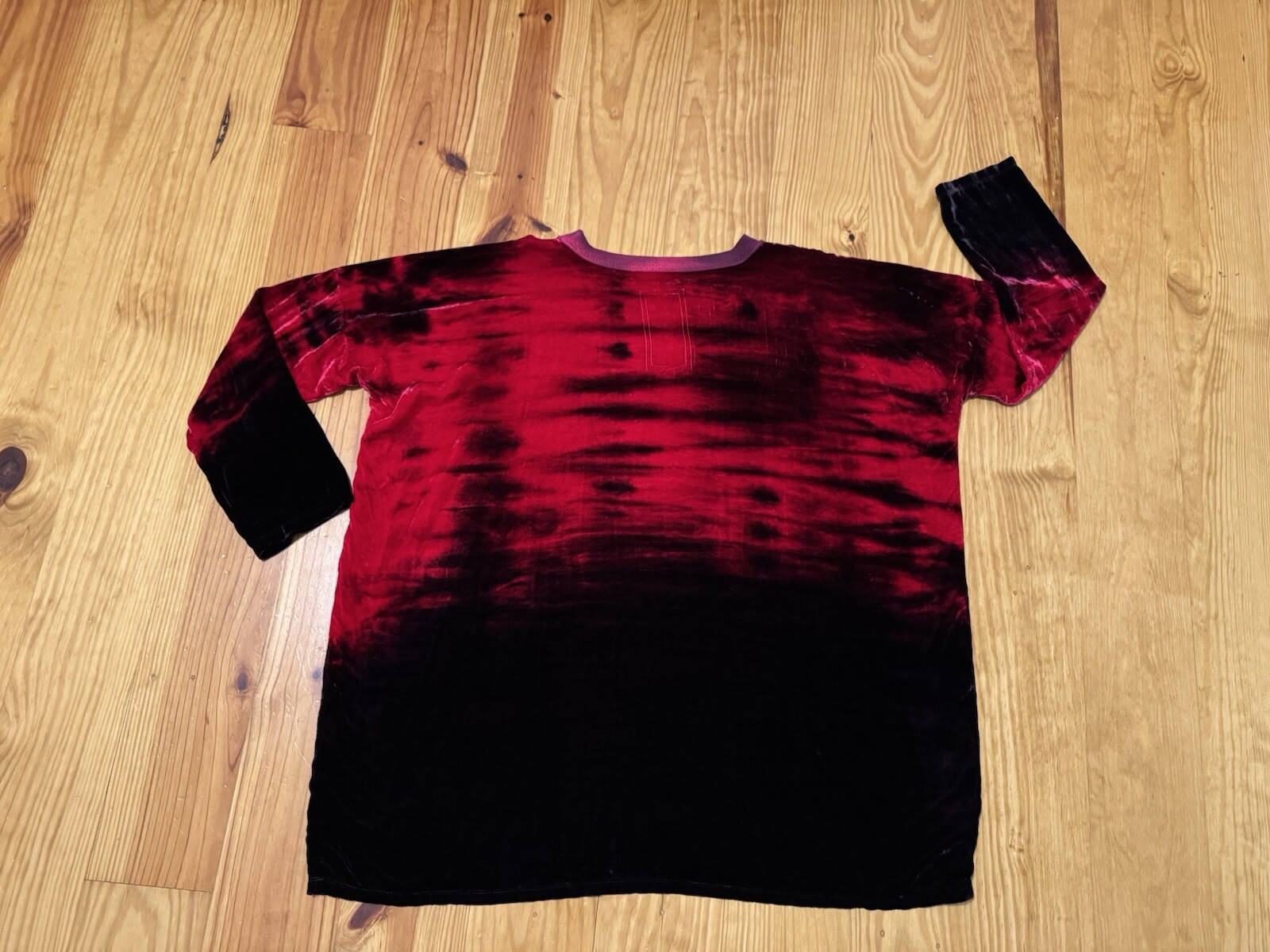 Johnny Was Black & Red Velvet Tunic Pullover Top Sweatshirt RARE Women’s MED image 8