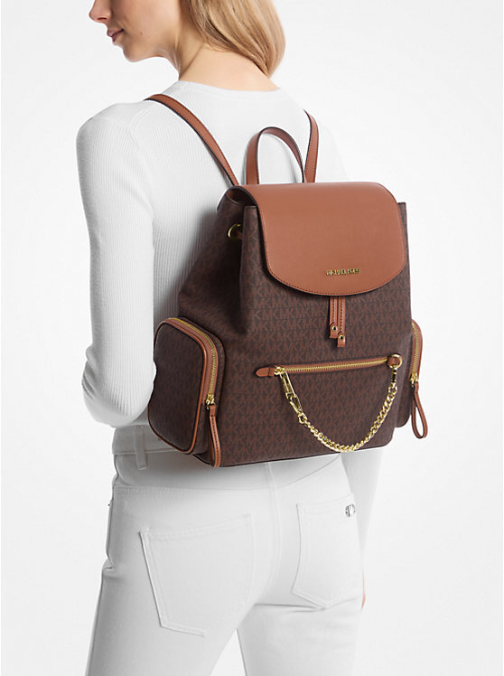 MICHAEL KORS ブラウンバックパック Michael Kors Jet Set Large Chain Flap Book Backpack - Brown for