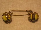 VINTAGE COSTUME JEWELRY PIN / BROOCH WITH 2 VINTAGE MARBLES