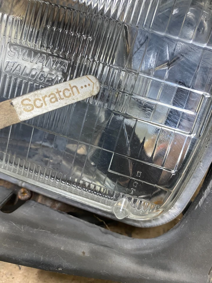 Левая фара левая для Mazda RX-7 RX7 1979–1985 годов выпуска S9282 DG - Изображение 4 из 4