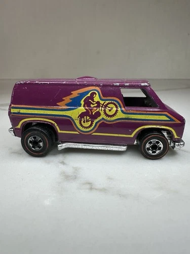 Hot Wheels Redline Plum Super Van Enamel  Hong Kong HK 1974 Motorcycle Vintage