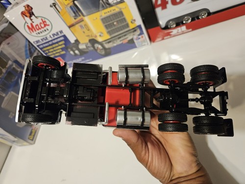 1/32 Scale Plastic Model Kenworth W900 AMT Assembled And Painted See Pic - Picture 20 of 24