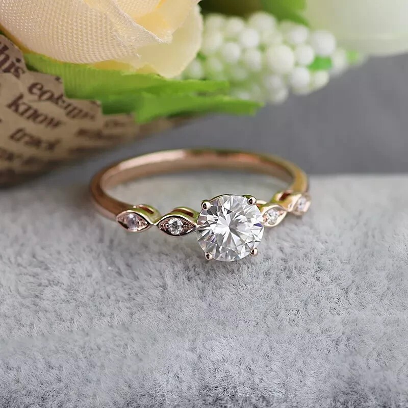 Pretty 14K Rose Gold Plated 2.30Ct Cut Round Simulated Diamond Engagement Ring