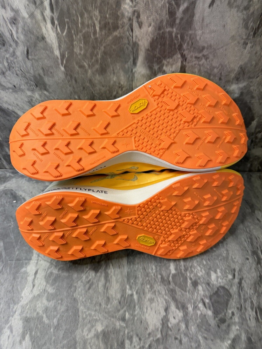 Nike ZoomX Ultrafly Trail Vapor Green Laser Orange DX1978 Nike ZoomX Ultrafly Trail Vapor Green Laser Orange DX1978
