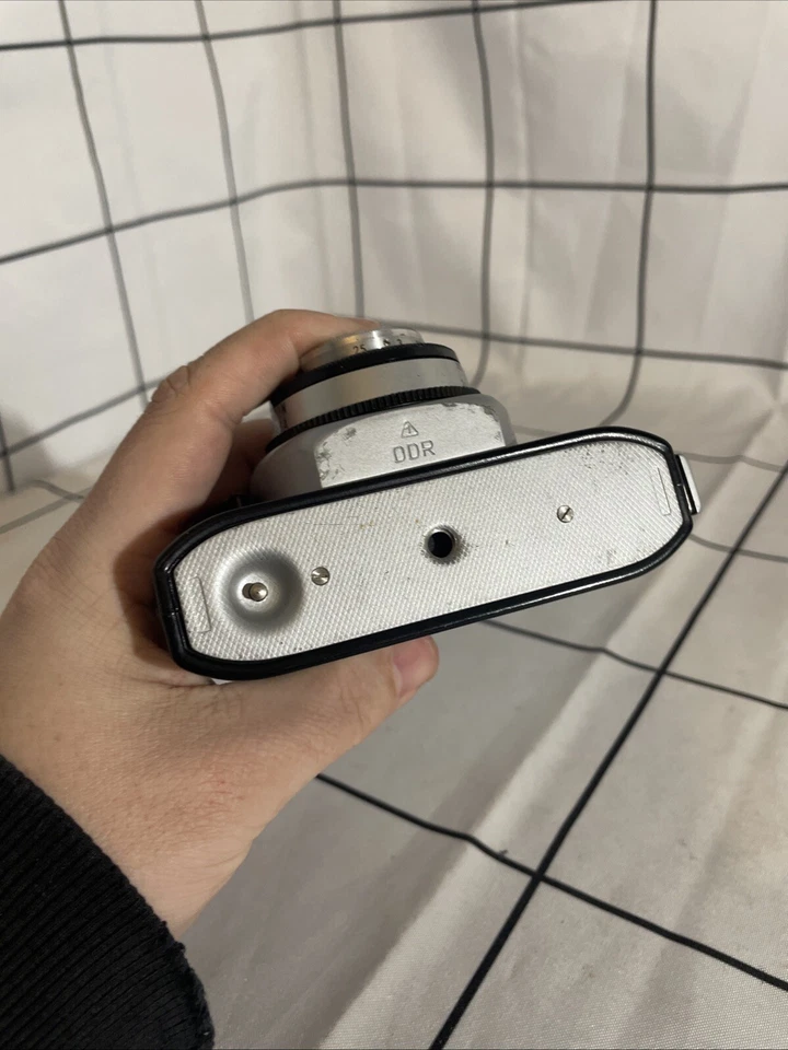 BEIRETTE PRIOMAT VINTAGE GERMAN 35mm FILM CAMERA Untested  - Image 4 of 4