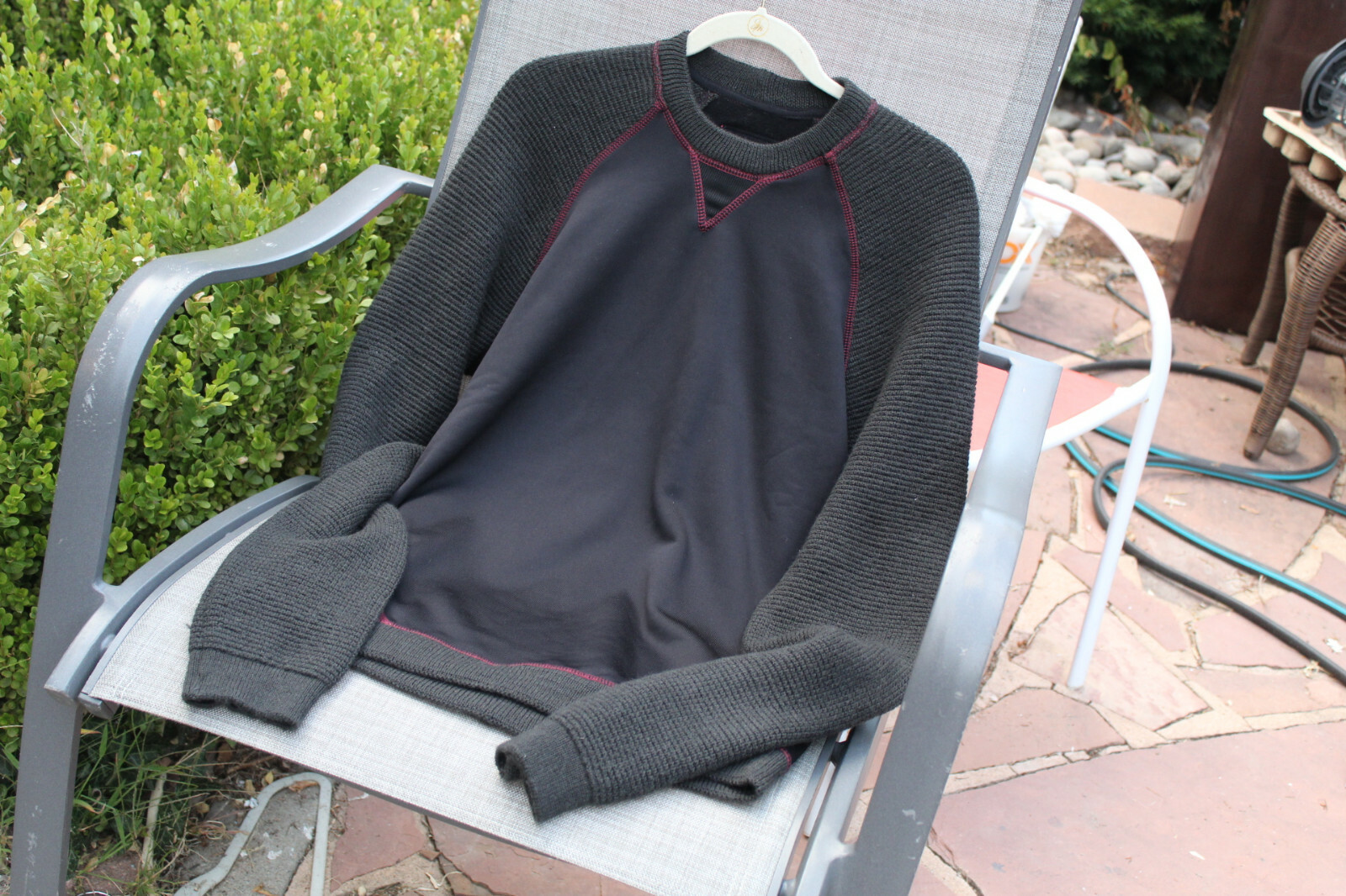KARUKINKA KOJNIKEN MEN'S BLACK SWEATER RARE (ALL SOLD OUT) BLACK SZ L CHILE MINT