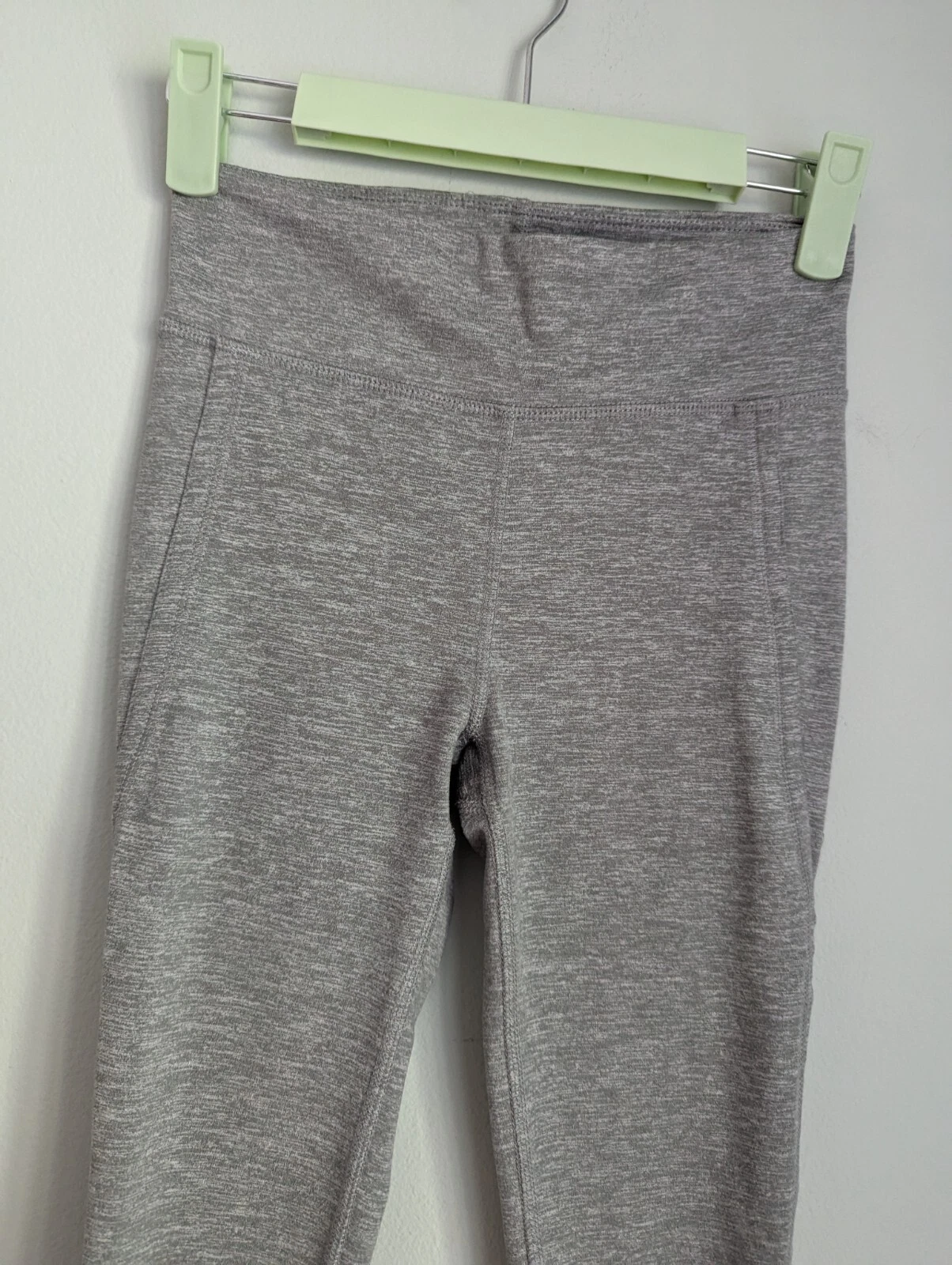free-people-movement high-rise 3/4 infinity cut out leggings
