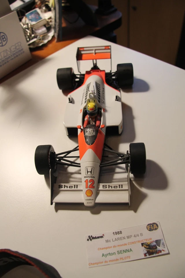 F1 McLaren MP4/4B  AYRTON SENNA  1988 1/18 MINICHAMPS - Photo 2/3