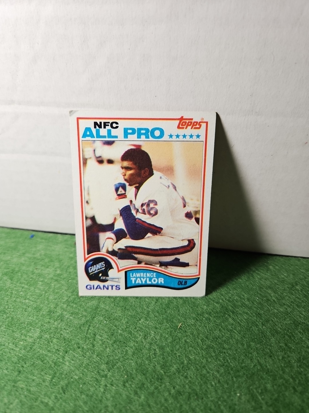 1982 Topps #434 Lawrence Taylor New York Giants RC See Pics