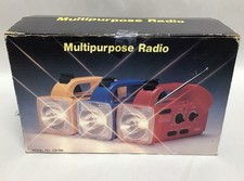 VTG 80'S INTERNATIONAL RADIO RED AM/FM, FLASHLIGHT  SIREN EMERGENCY- FREE S H