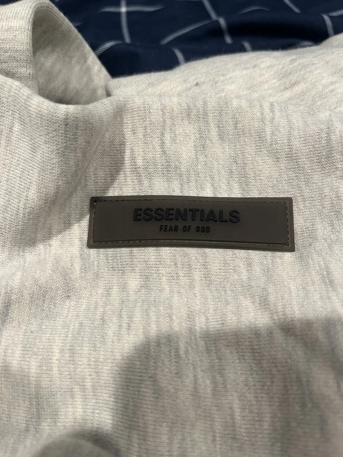 Felpa con cappuccio taglia Large Fear Of God Essentials SS22 farina d'avena leggera nuova etichette autentica