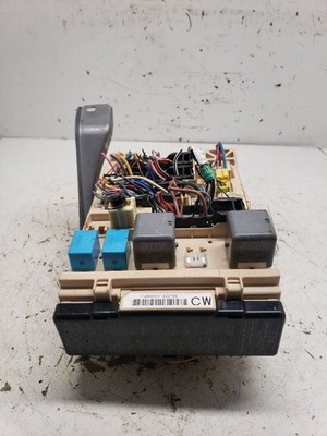 2004 Lexus RX330 Fuse Box Junction Box Cabin Assembly OEM 1428647