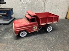 Tonka  Hydraulic Dump Truck Red Metal Vintage