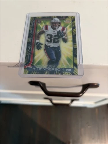 2025 Topps Chrome TreVeyon Henderson Base (RAW)