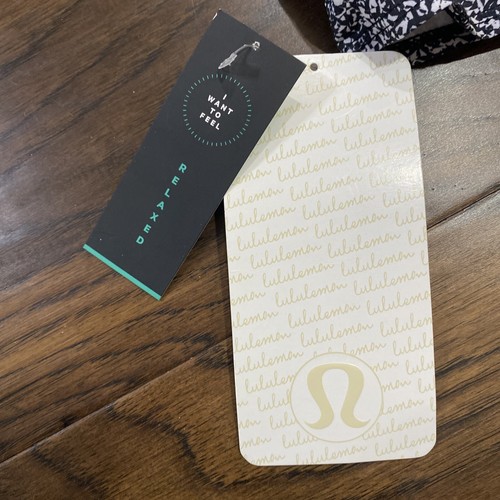NEW new Lululemon &go On The Go Jogger Flashback Static White Black / Black sz 6 - Picture 4 of 9
