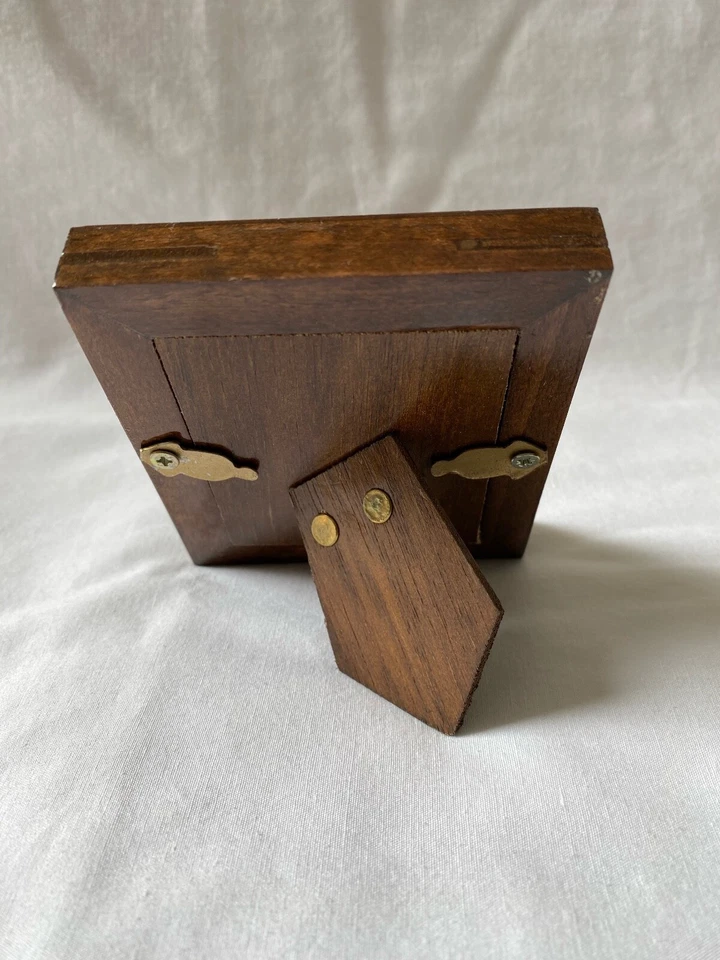 Egyptian Wood MOP Inlaid Picture Frame Handmade Unique 3.75" X 3.25" #247 - Image 3 of 4