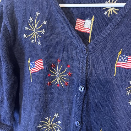 Croft & Barrow Cardigan Sweater Fireworks Flags Embroidered 4th of July USA XL - Picture 3 of 7